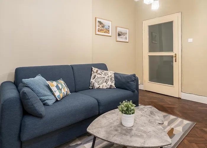 Center 2 Aptartments - Gurko Str דירה *