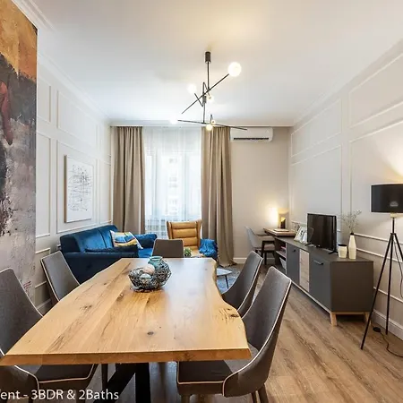 Apartamento Luxury & Unique - Center Apt. - 3bdr & 2 Baths Sofía