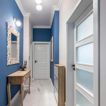 Luxury & Unique - Center Apt. - 3bdr & 2 Baths * ソフィア